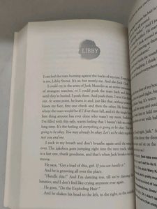 Holding Up The Universe by Jennifer Niven