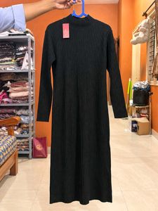 Black Ribbed Mock Neck Midi Dress