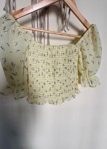 Cute Floral Smocked Puff Sleeve Top