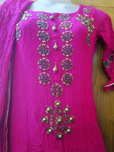 Elegant Pink Kurta Set with Dupatta
