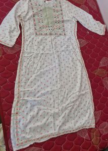 Embroidered White Kurta