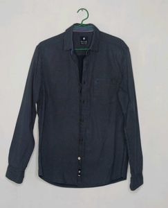 Men's shirt