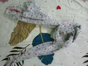 Cute Heart & Arrow Scarf