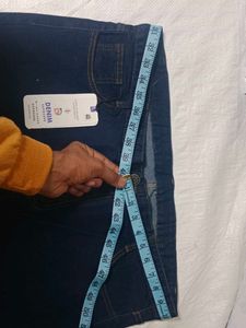 Stylish Navy Blue Denim Jeans