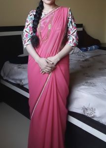 Elegant Pink Saree with Pearl Detailing