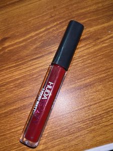 HUDA Liquid Matte Lipstick