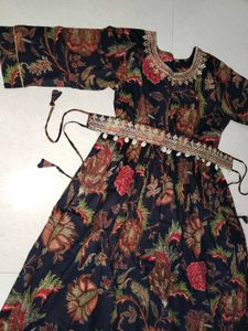 Beautiful Floral Print Ethnic Gown