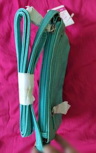 New Lavie sling bag