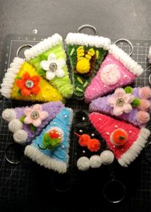 Cake Slice Charm/Krychain