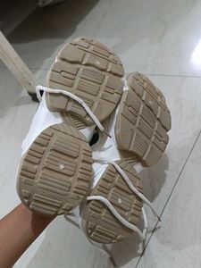 Chunky "Noir" Sneakers