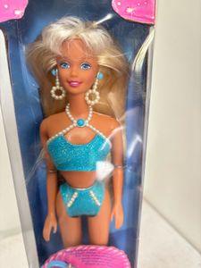 Vintage pearl beach Barbie Doll