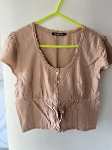 Chic Button-Up Crop Top