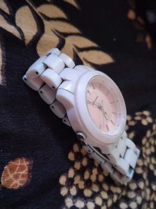 Fastrack Women's Watch - Stylish &amp; Unique