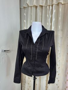 Chic Black Button-Up Blouse