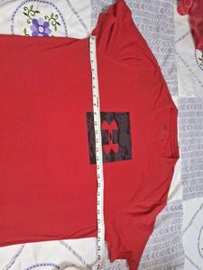 Under Armour Red T-Shirt