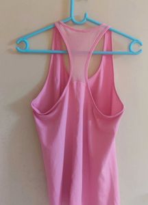 Under Armour Gym Sporty Athletic Top