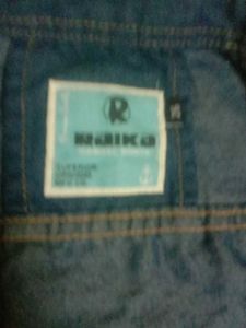 Naruto Graphic T-Shirt 4yrs ..jeans shir