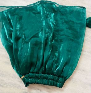 Crop Top,skirt and Shrug