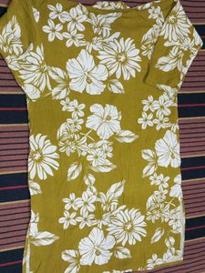 woman Olive Green Floral Print Cotton Kurta &amp; Pant