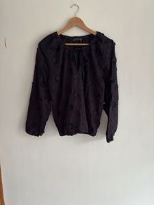 Black embroidered  Long Sleeve Top