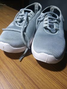 Worn Once Shoe Aadi Brand🖤
