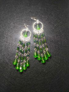 Chic Emerald Green Dangle Earrings