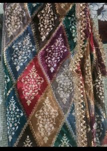 Vibrant Diamond Print Dupatta