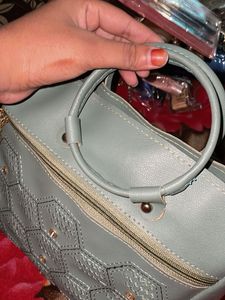 Stylish Hexagon Pattern Handbag
