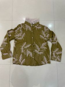 Olive Green Leaf Print Lace Collar Shirt