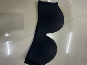 Black Padded Strapless Bra