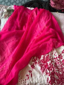 Vibrant Pink Kurta with Elegant Neckline