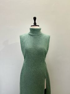 turtle neck know half sweater