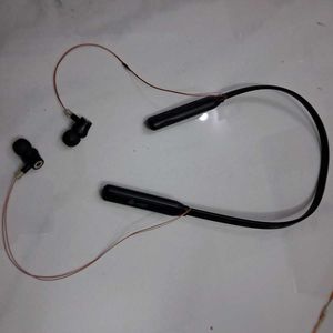 Wireless Neckband Headphones