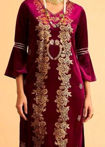 Elegant purple Velvet Kurta with Gold Embroidery