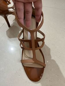 Oceedee Stylish Strappy Heeled Sandals. Size - 35