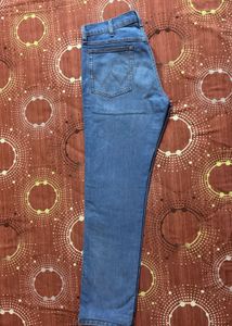 Wrangler Straight Fit Jeans