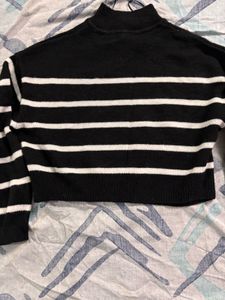 H&amp;M Crop Knit Sweater
