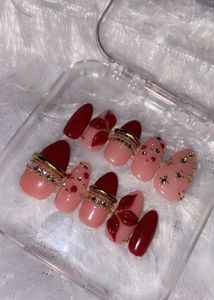 Handmade Custom Press-On Nails 💅🏻