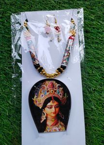 Women Handmade Jewellery Set