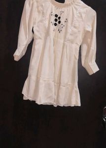 Elegant White Kurta with Black Embellishments