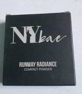 NY Bae Runway Radiance Compact Powder