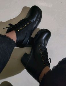 Stylish Casual Boots For Women