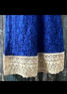 Elegant Blue Floral Embroidered Kurta
