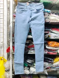 28, 30 size Light Wash Skinny Jeans