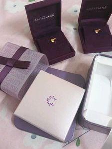 Caratlane Jewellery Set with Box