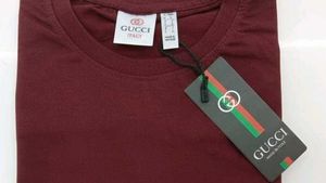 Gucci Black Logo T-Shirt size M to XXL