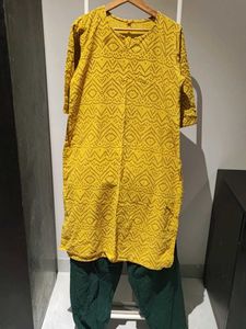 XL - Yellow Printed Kurta with Green Pants