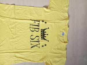 Stylish T-Shirt with black pant