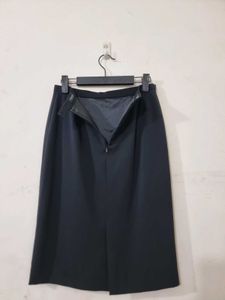 High Waist Black Skirt