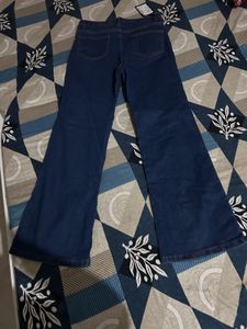 Women's Flared Jeans